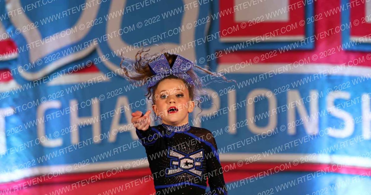 East Celebrity Elite - Hingham LEGENDS · Aloha Worcester Showdown DIDII
