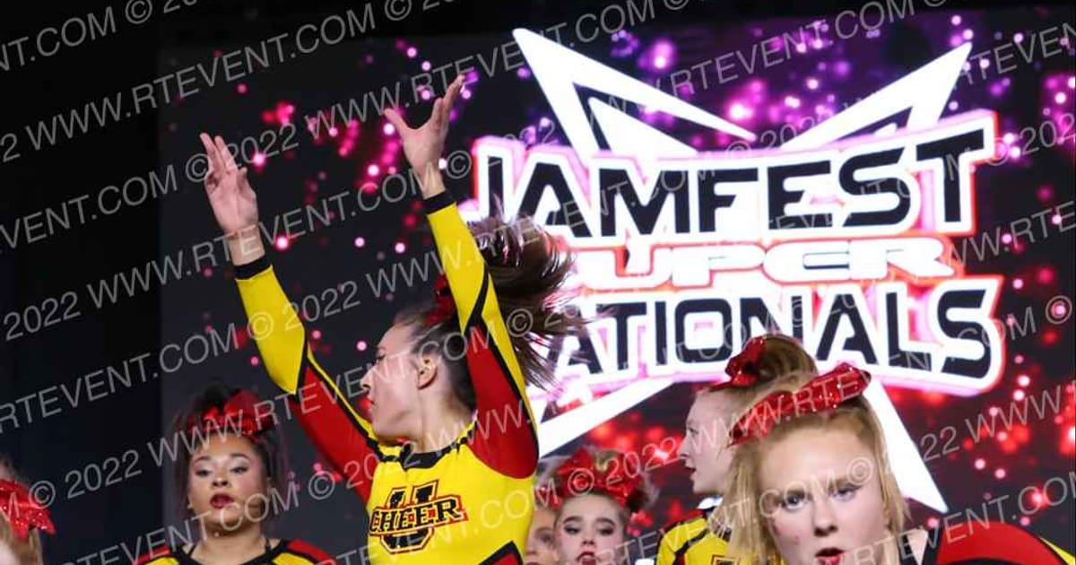 Terre Haute Cheer University Dino Divas · Jamfest Cheer Super Nationals