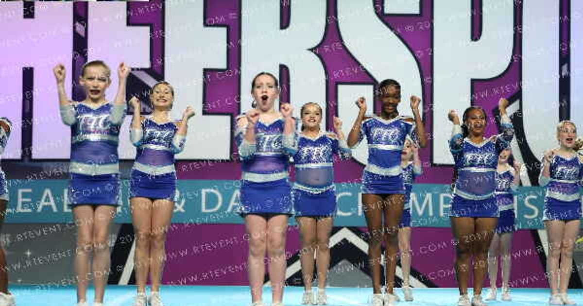 Florida Team Cheer Emerald · CHEERSPORT NATIONALS HALL C1