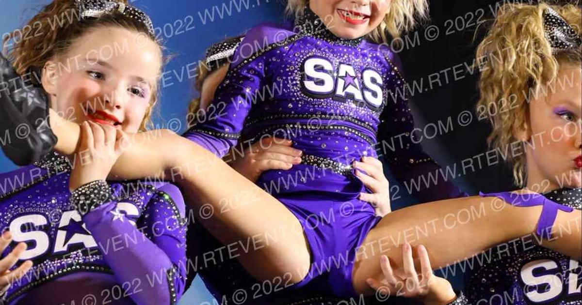 Studio All-Stars MINI SUPERSTARS · Athletic Columbus Dance Grand and Cheer Nationals
