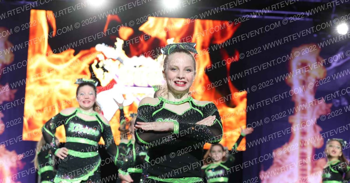 Geneva Xtreme Cheer New Era · Hard Rockin Nationals