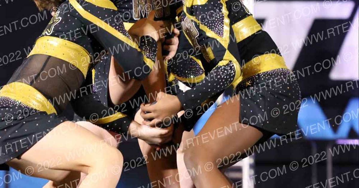 Miami Valley Premier Midnight Magic · Athletic Columbus Dance Grand and Cheer Nationals