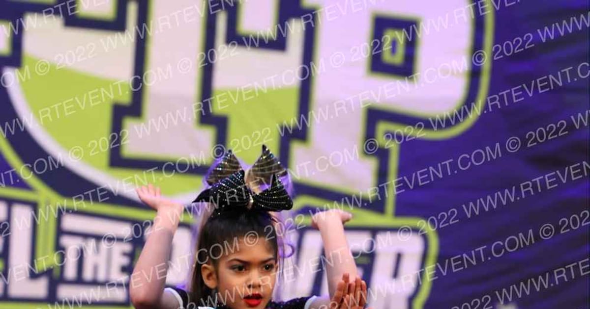 Cheer Sport Sharks - Kitchener Lemon Sharks · Feel the Power