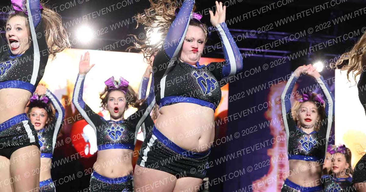 Cheer Athletics Pittsburgh Ironcats · Hard Rockin Nationals
