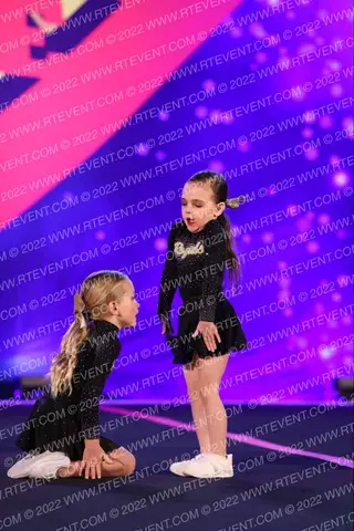 Thrive Cheer Royals Mini Royals