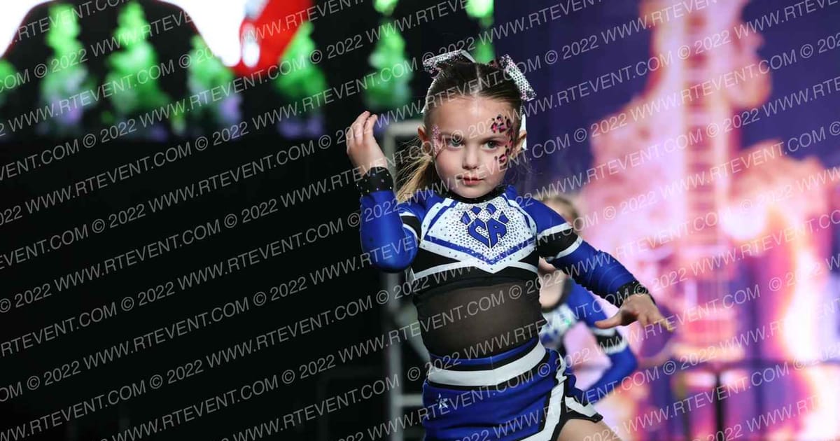 Cheer Athletics Rochester Baby Bobcats · Hard Rockin Nationals