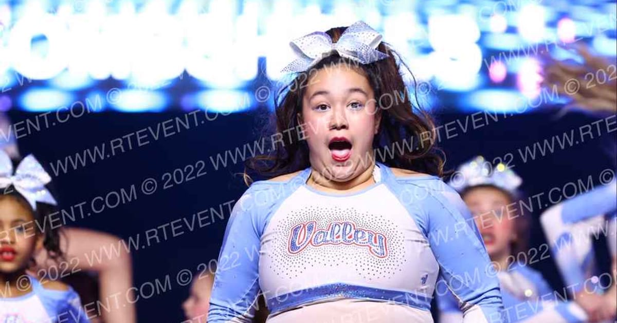 Valley Cheer BOMBSHELLS · SU Battle at the Boardwalk GN
