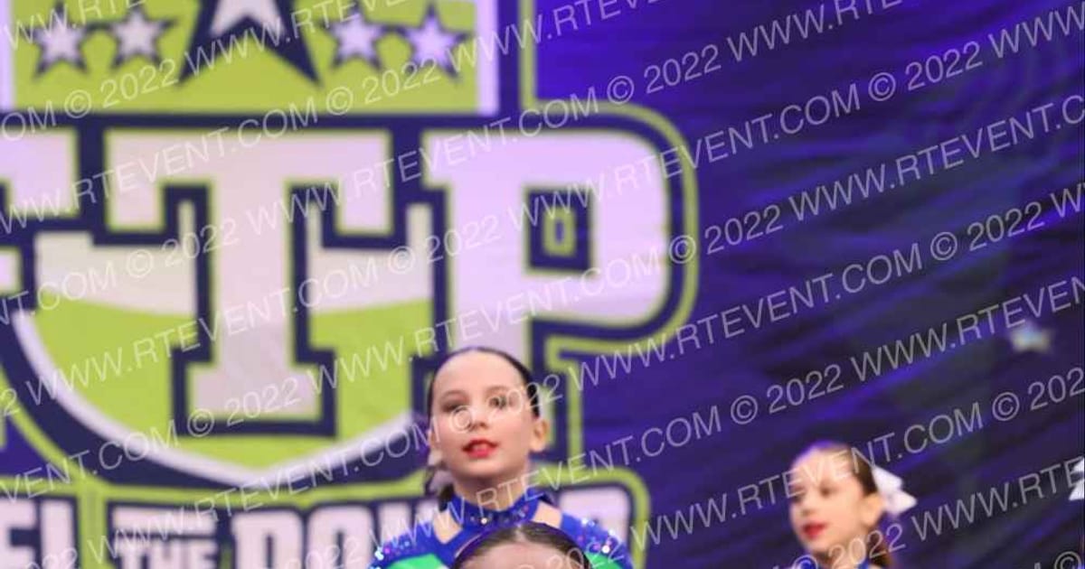 Cheer Strike Royals Queen Bees · Feel the Power
