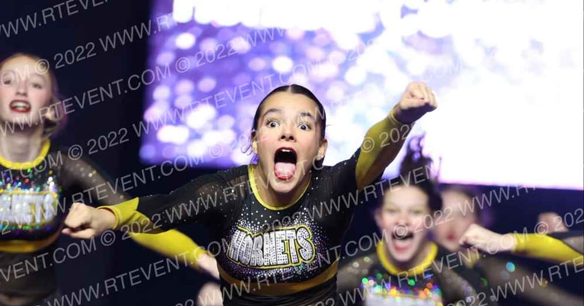 Hornets Competitive Cheerleading Venomous · SU Battle at the Boardwalk GN