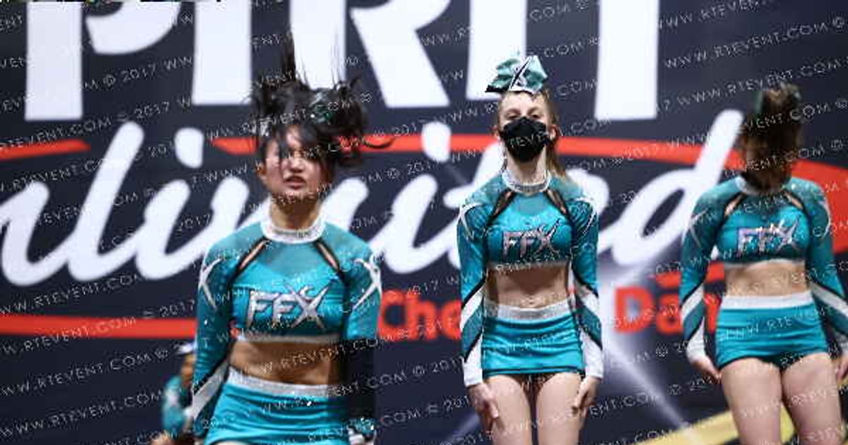 Cheer Extreme Fairfax Lady-Bots · Spirit Unlimited Green Belt Challenge CORRECTED