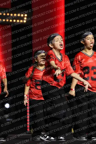 FIREBAUGH FALCON CHEER PEEWEES