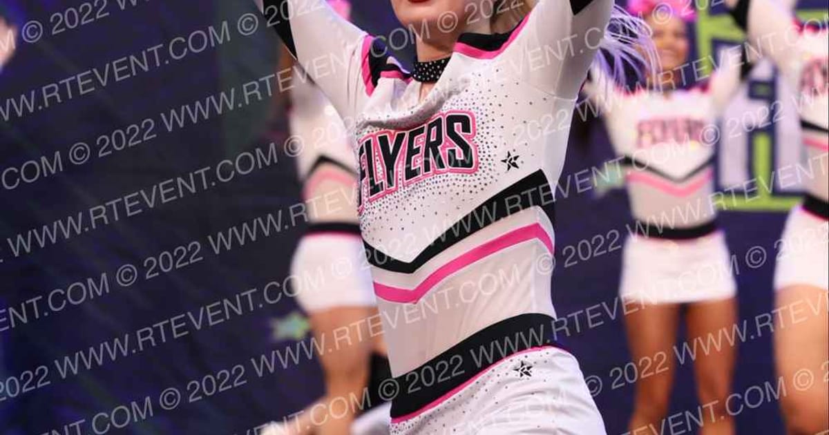 Flyers All Starz Karma Coed · Feel the Power