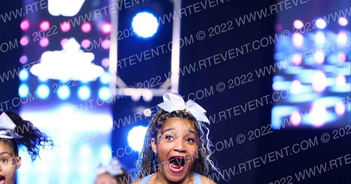 Valley Cheer G.I. JANES · SU Battle at the Boardwalk GN