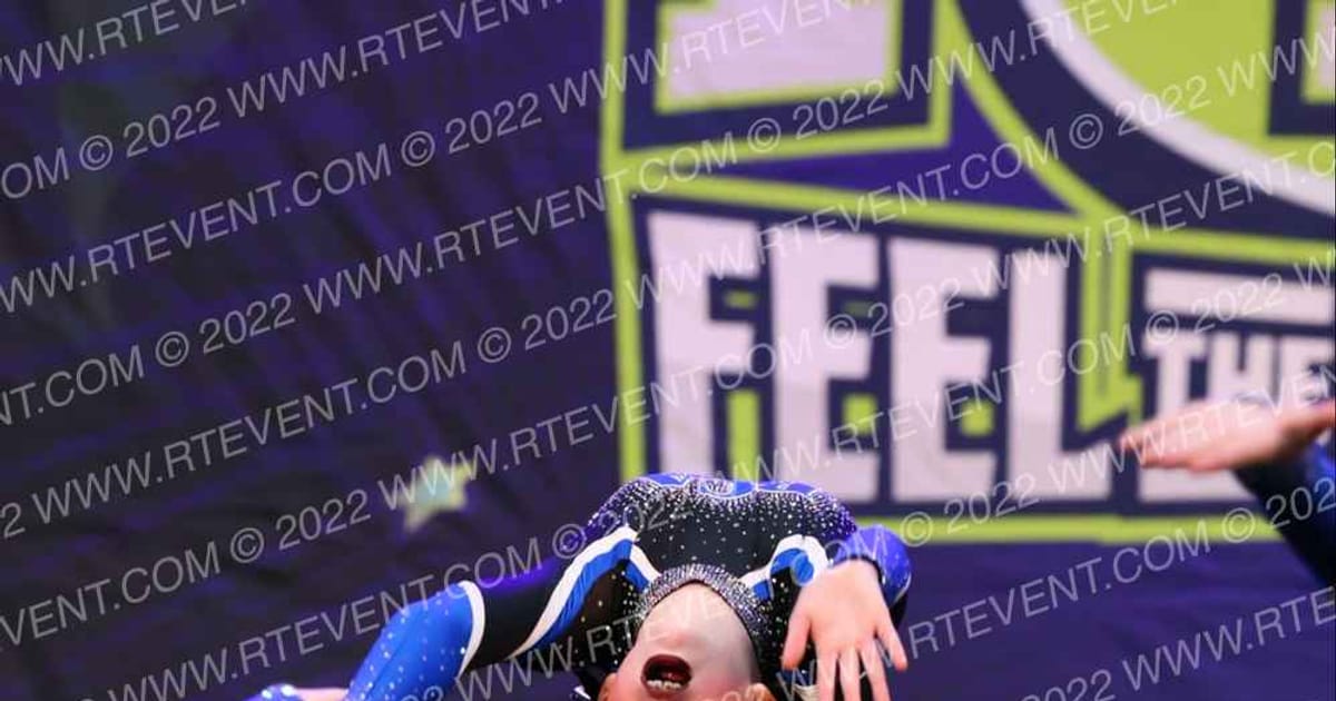 Beach Cheer Athletics Soleil · Feel the Power