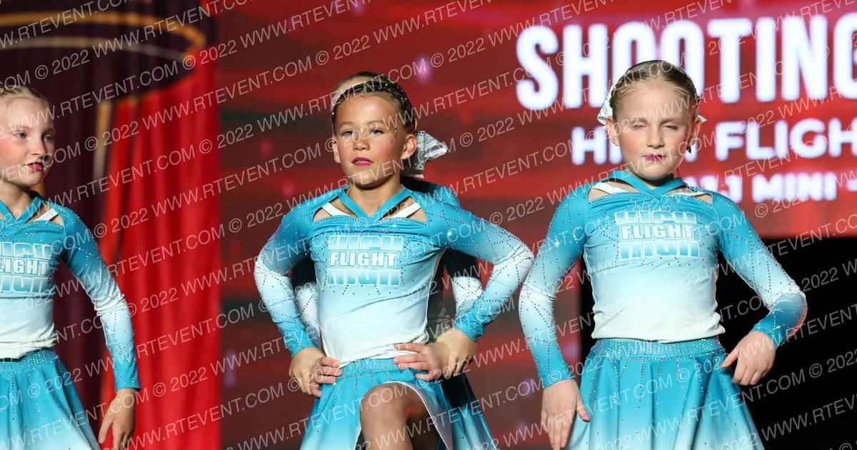 High Flight Cheer Shooting Stars · ATC Seattle Grand Nationals
