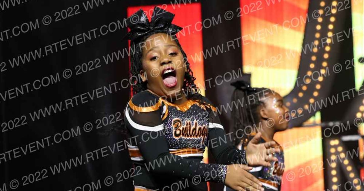 VACAVILLE JR BULLDOGS BLACKOUT BABES · YOUTH Nationals