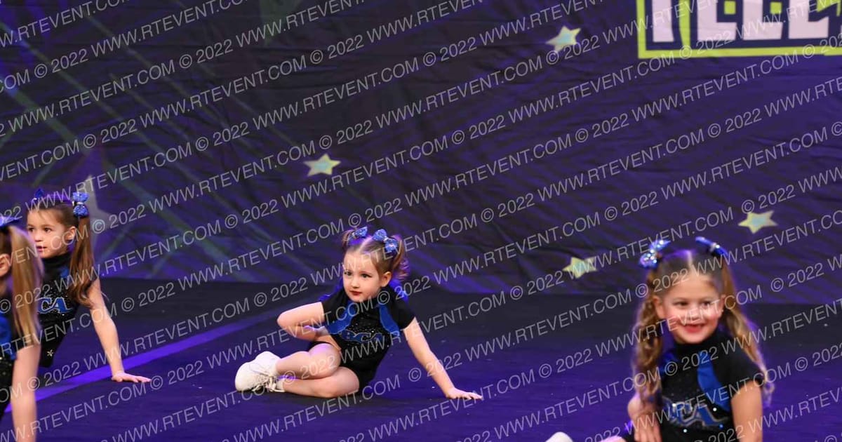 Beach Cheer Athletics Swells · Feel the Power