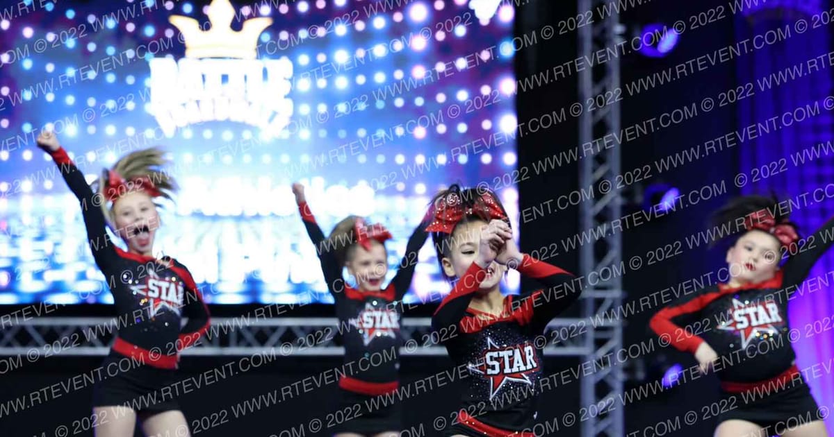Star Athletics Mini Pink · SU Battle at the Boardwalk GN