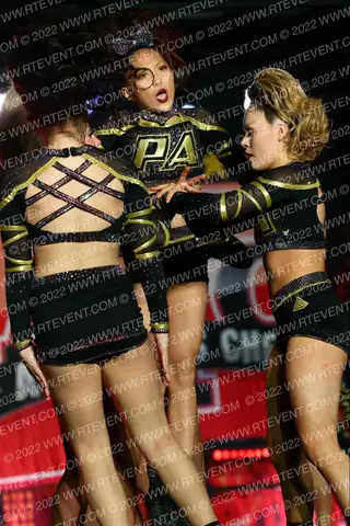 Pyramid Athletics CLEOPATRA