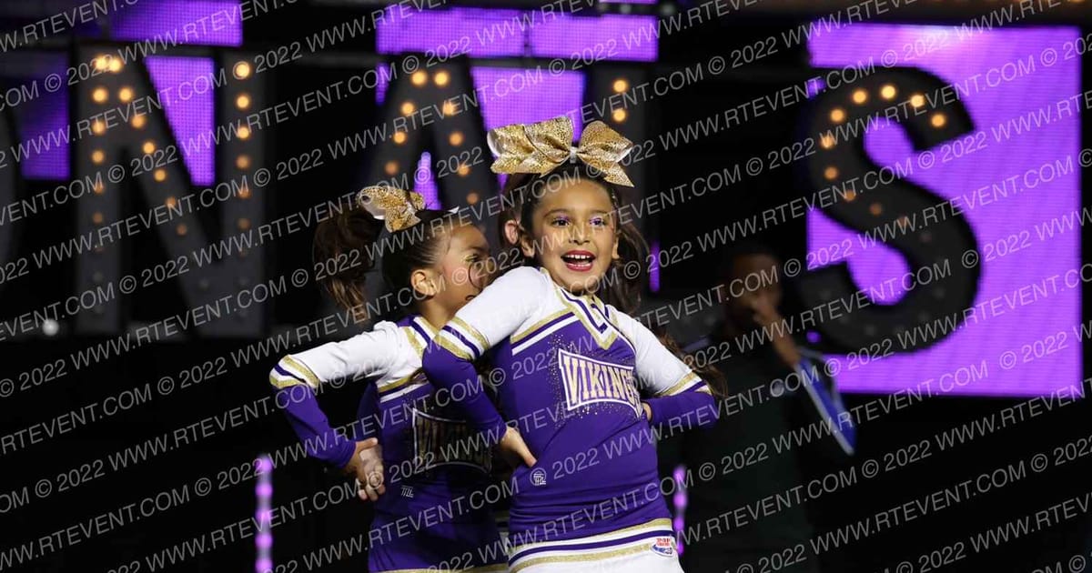 HOLLISTER VIKINGS MM CHEER · YOUTH Nationals