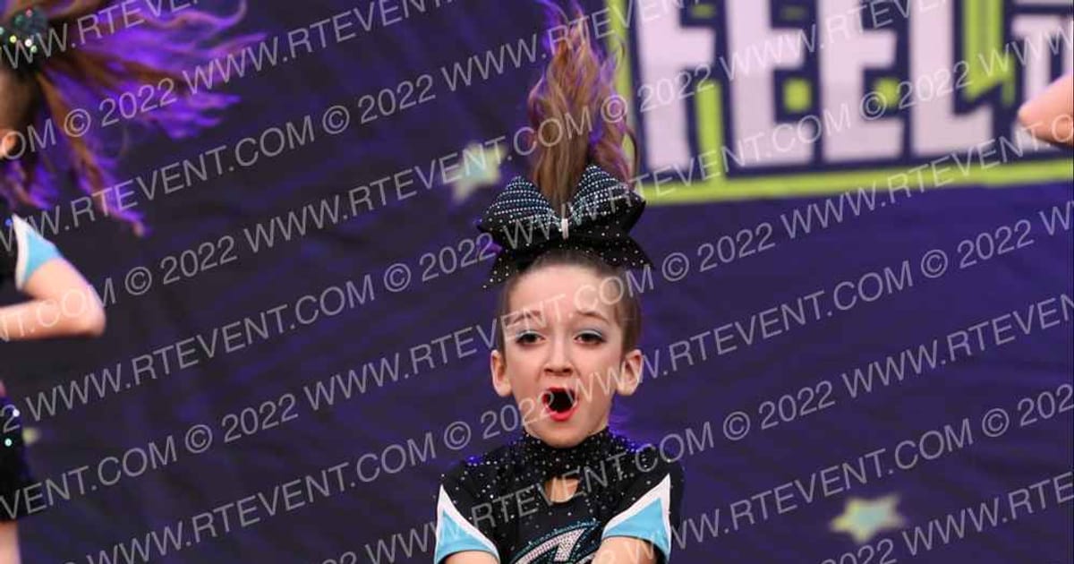 Cheer Sport Sharks - Kitchener Lucky Sharks · Feel the Power