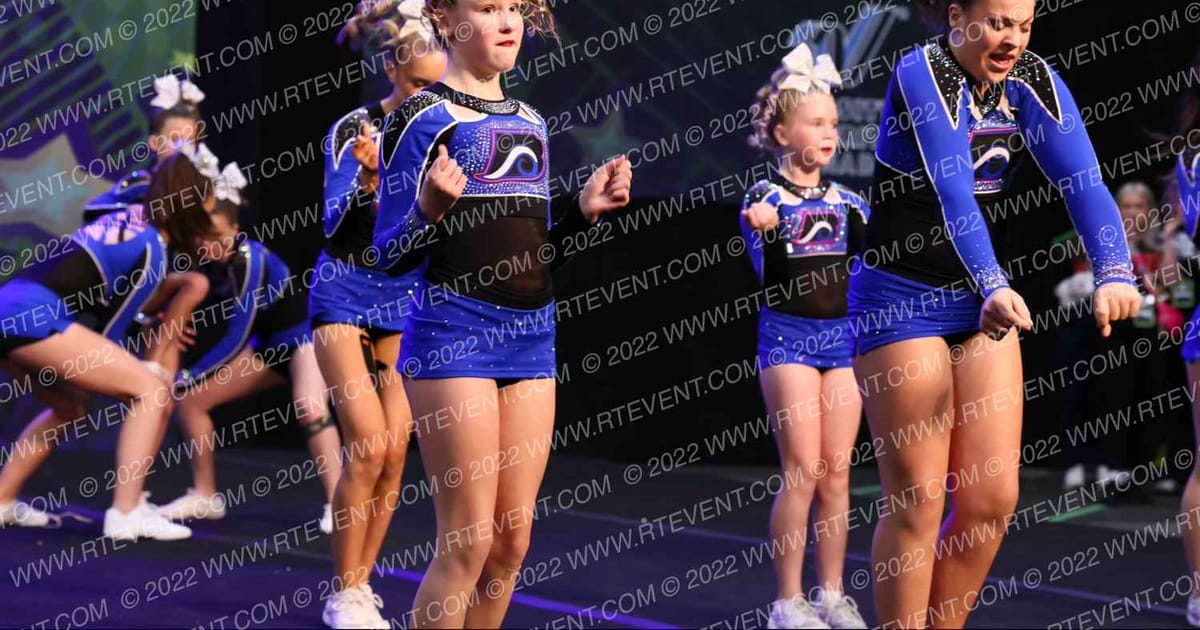 Bluewater Cheer Athletics Hurricane · Feel the Power