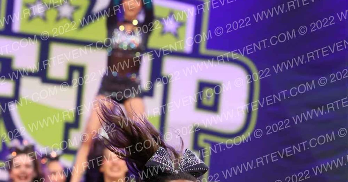 Cheer Sport Sharks - Kitchener Grey Reef Sharks · Feel the Power