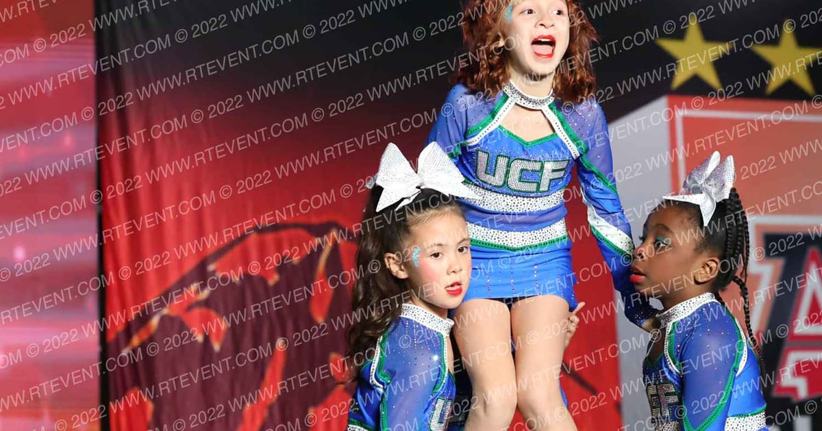 University Cheer Force Mini Quakes · ATC Seattle Grand Nationals