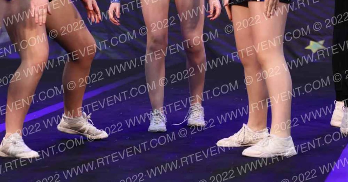 Beach Cheer Athletics Bombora · Feel the Power