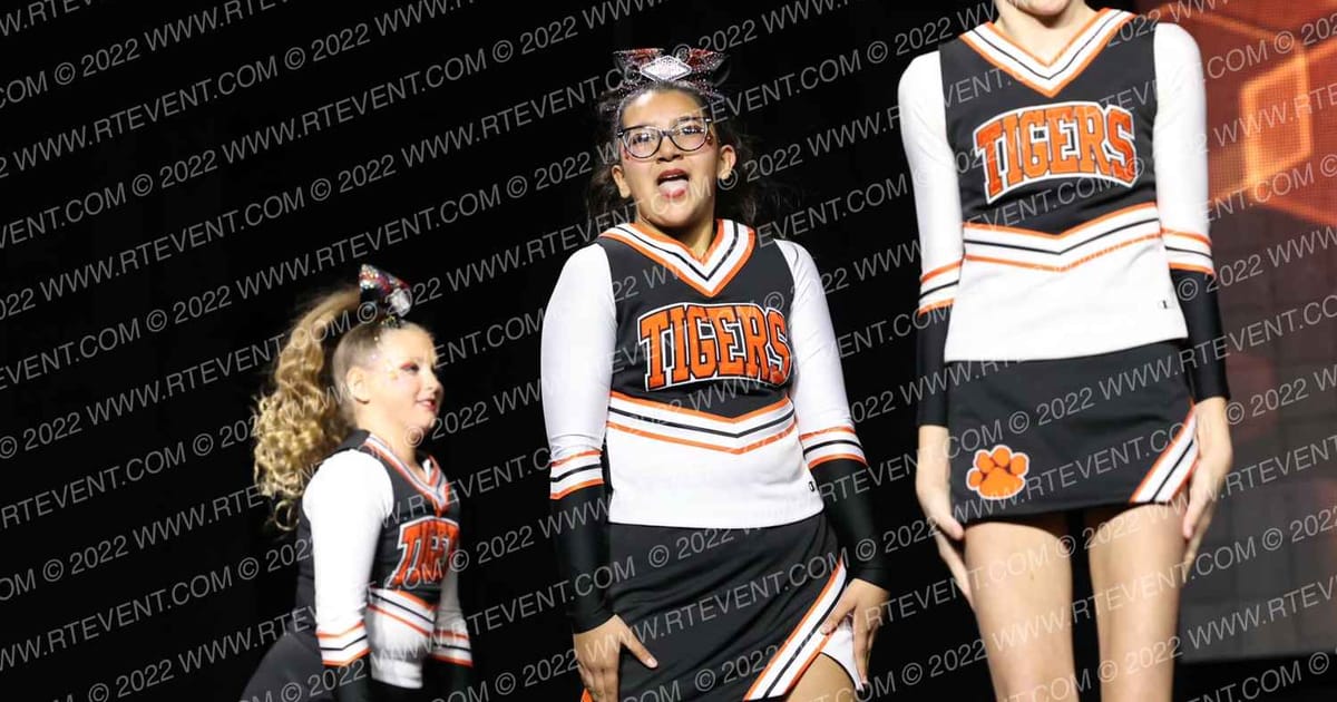 ROSEVILLE JR  TIGERS MIDGETS · YOUTH Nationals