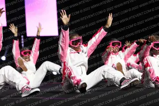 SUPREME TEAM YOUTH CHEER