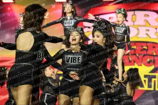 Vibe Cheer J2Crew