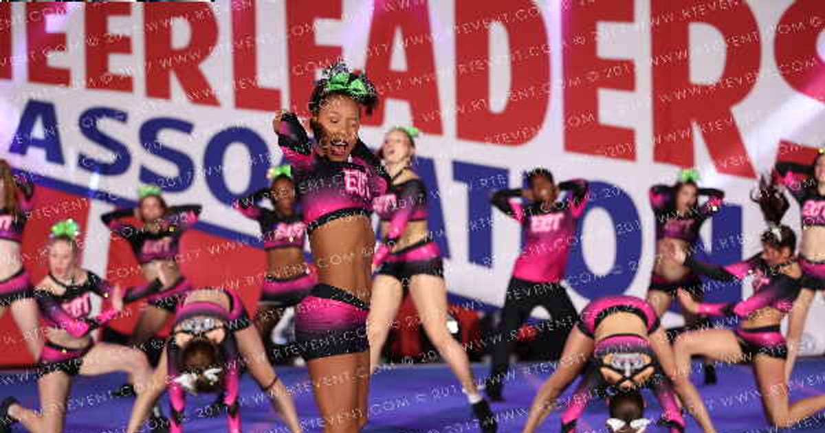 Extreme Cheer & Tumble SUP3RIOR · San Marcos Classic