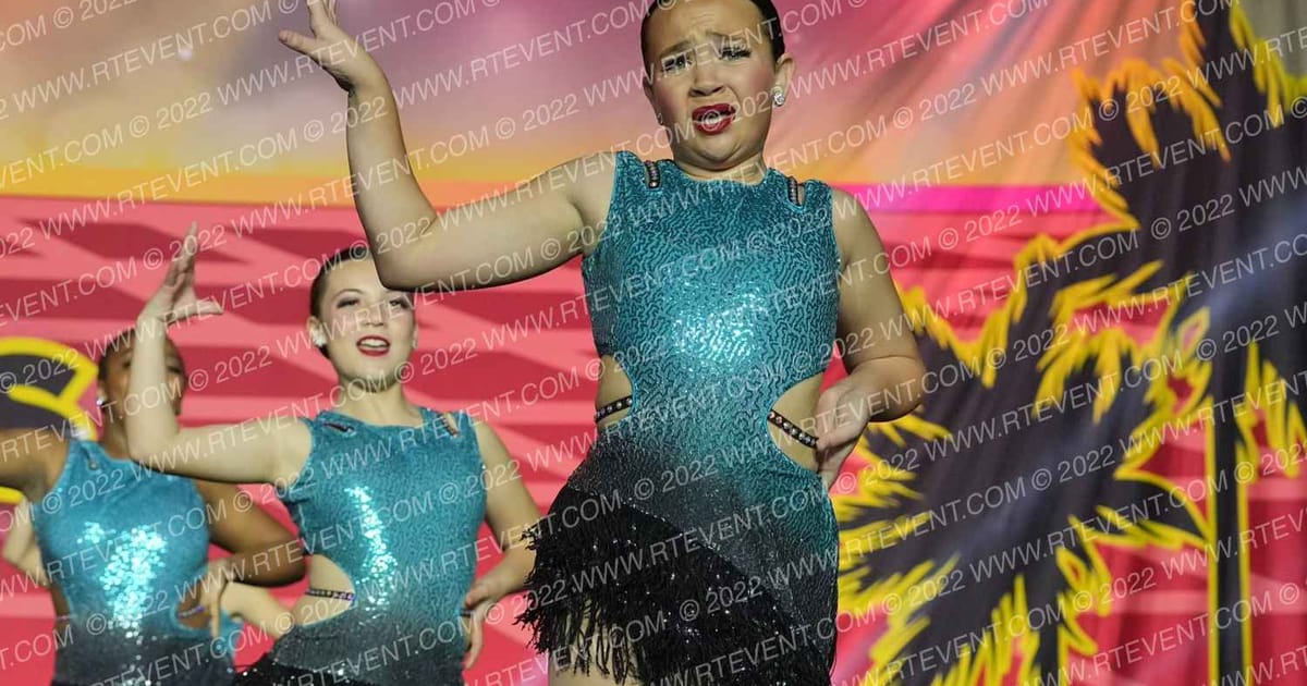 Innovate Dance Studio Move (J) · Spirit Sports Palm Springs Grand Nationals