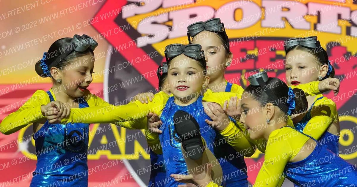 Vault Dance Studio Mini Gold Diamonds · Spirit Sports Palm Springs Grand Nationals