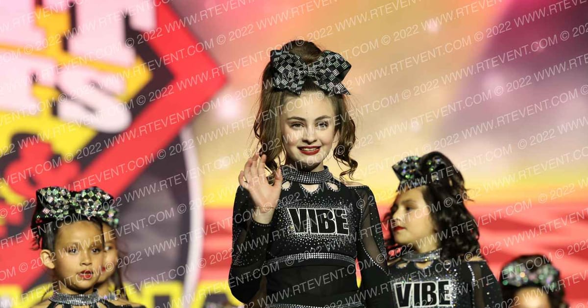 Vibe Cheer Miss Reign · Spirit Sports Palm Springs Grand Nationals