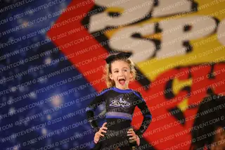 Zone Cheer All-Stars Mini Apple