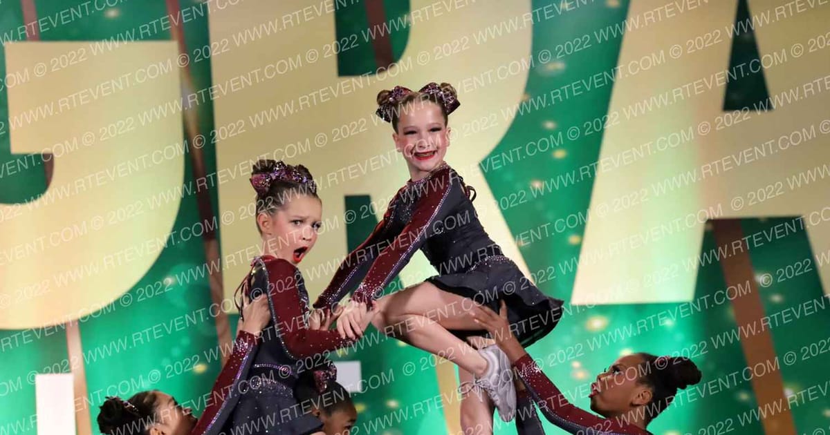 Cheer FX Mini Blizzards · Mardi Gras Biloxi Showdown DIDII