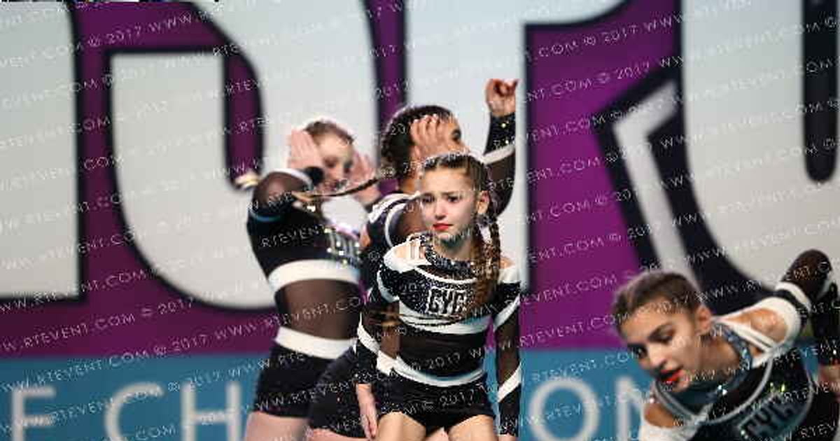 Legendary CYC All Stars Legendary CYC Renegades · CHEERSPORT NATIONALS HALL C2
