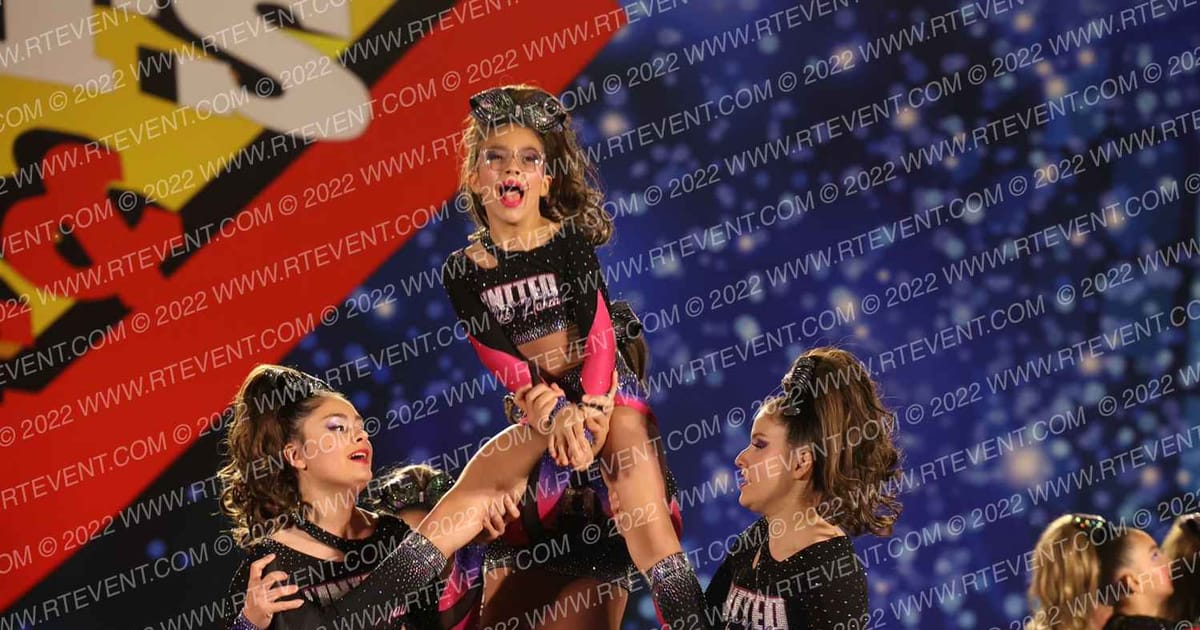 United Rock Nation All Stars GOSSIP GIRLS · Spirit Sports Kissimmee DIDII Nationals