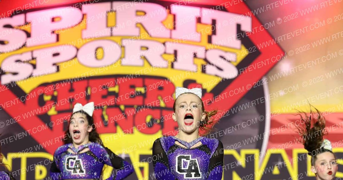 Champion All Stars Royal Ladies · Spirit Sports Palm Springs Grand Nationals