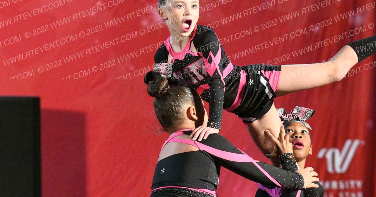 On Pointe Glitz Titanium · Cheer Power Reading Showdown
