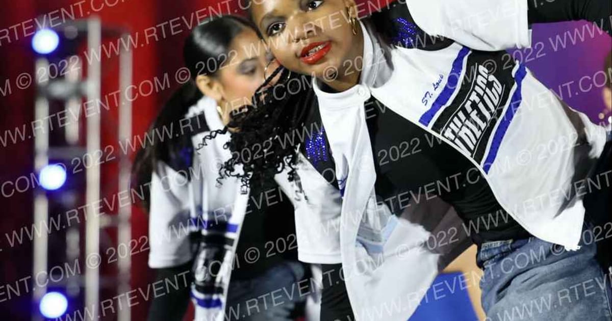 Cheer Athletics St. Louis Cobalt Crew · The American Gateway St Louis Nationals
