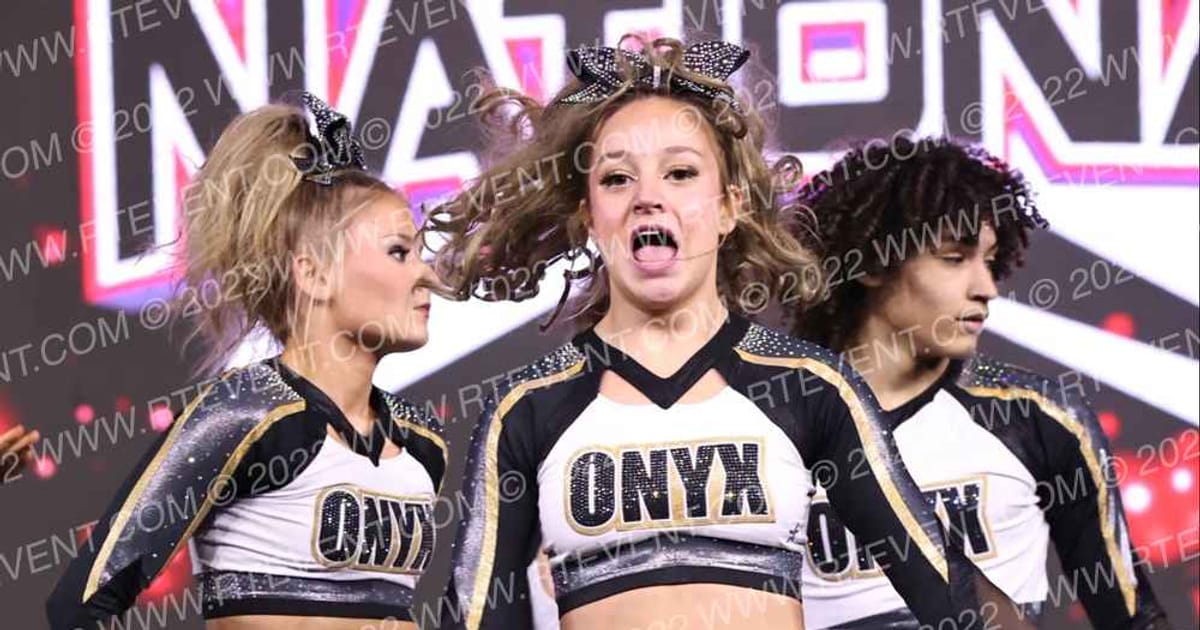 Platinum Athletics Onyx · Jamfest Cheer Super Nationals