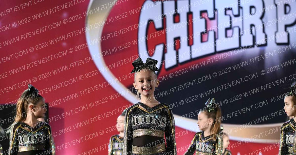 New York Icons Couture · Cheer Power Reading Showdown