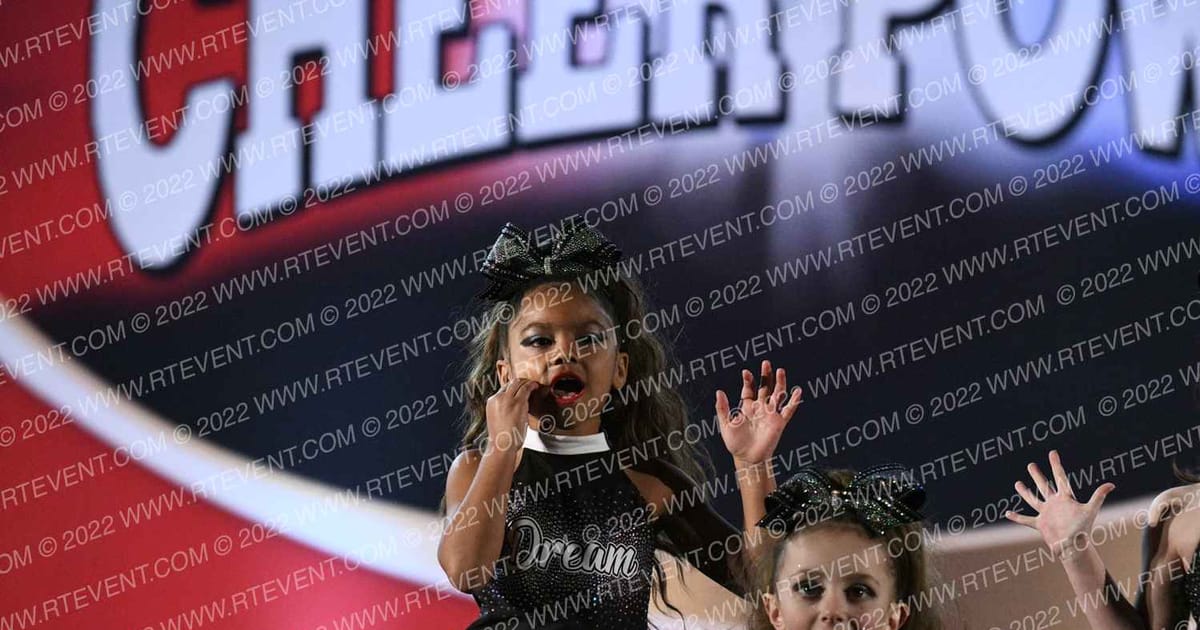 Dream Athletics StarLites · Cheer Power Reading Showdown