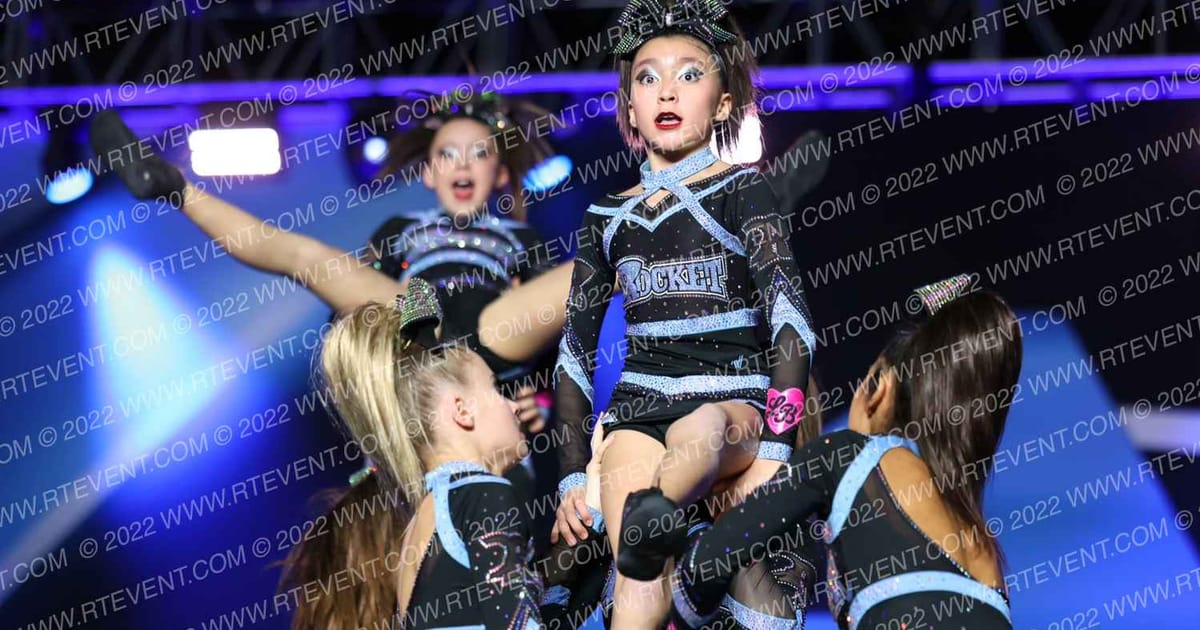 Rocket Cheer Golden Girls · Athletic Championships Grand Nationals