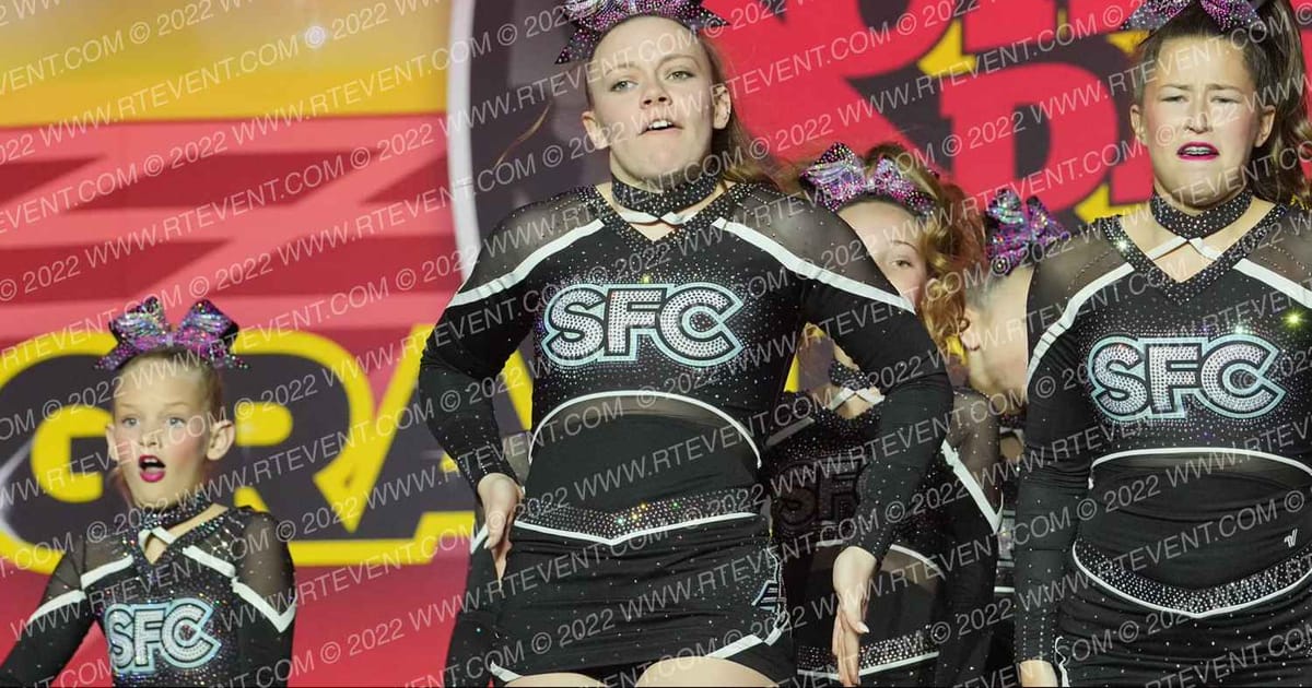 South Force Cheer Bombshells · Spirit Sports Palm Springs Grand Nationals