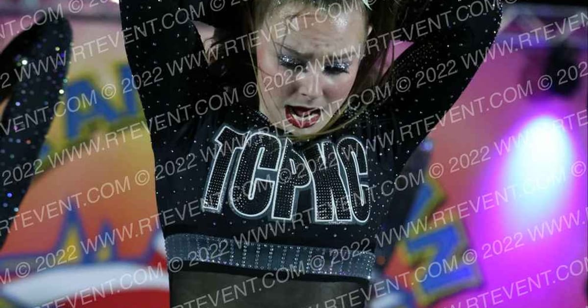 The Cheer Pitt KC Hail · The American Gateway St Louis Nationals