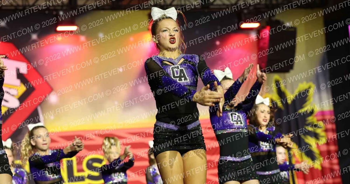 Champion All Stars Golden Gang · Spirit Sports Palm Springs Grand Nationals